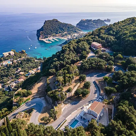 Villa Amarilia *
